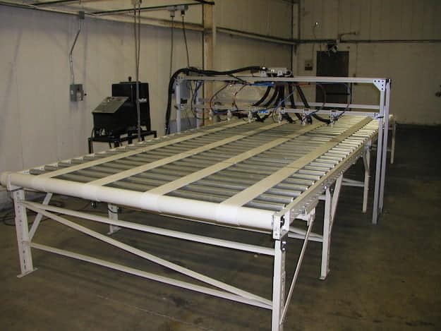 Hot Melt Technologies automated application table