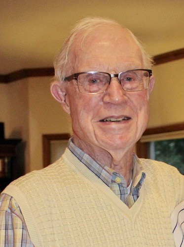 industry veteran  mason w. hallett dies
