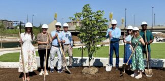 Tempur Sealy Foundation Donates $250,000 to Lexington’s Gatton Park Company representatives planted the final tree in the Tempur Sealy Tree Grove, which will provide more than 205,000 square feet of tree canopy for downtown Lexington, Kentucky.