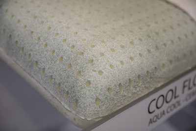 Elite Comfort Solutions Aqua Cool pillow