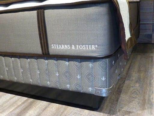 Stearns & Foster Limited Edition: An elegant 'designer' fabric on the foundation paired with sleek, contemporary mattress borders.