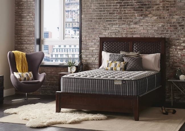 Therapedic’s musically themed Bravura collection has proven to be a strong seller. Beds are named for well-known albums: Silk Degrees, Moondance, Rubber Soul and Summer Nights.