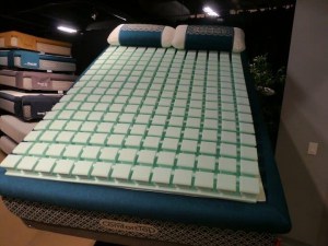 Worldbed Studio vegas_WORLDBED_topperfoam web